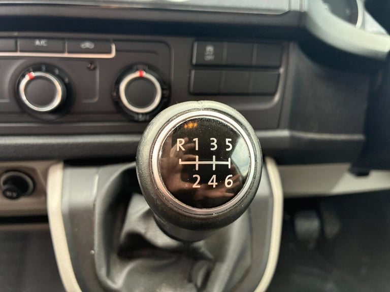2019 Volkswagen Transporter 20 TDI BMT 150 Highline Van PANEL VAN Diesel Manual