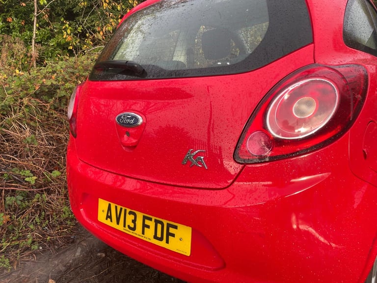 FORD KA 1.2 EDGE S/S 13 REG RED 3 DOOR HATCHBACK MOT JANUARY 28TH 2026 TAX £35 SERVICE HISTORY