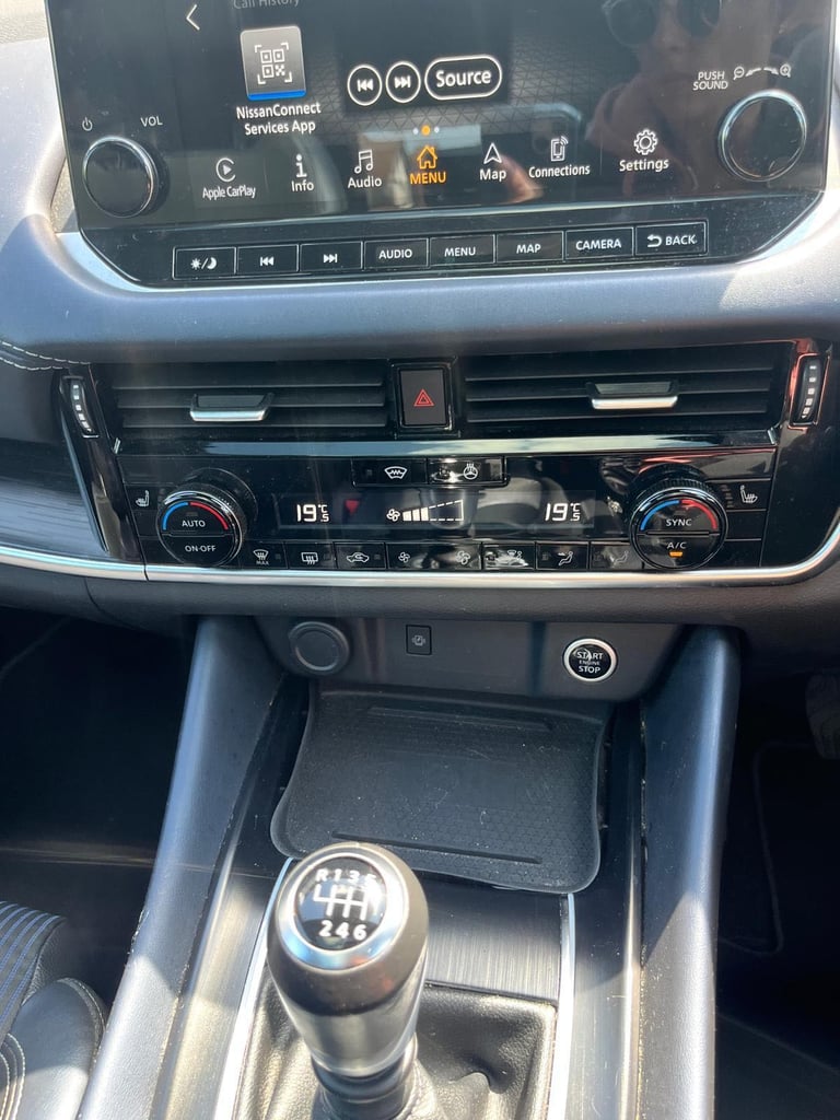 Nissan, QASHQAI, Hatchback, 2022, Manual, 1332 (cc), 5 doors