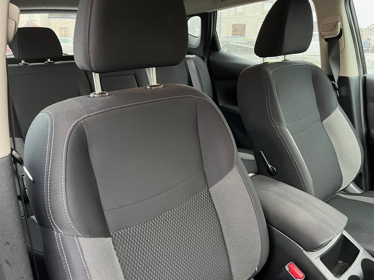 2017 Nissan Qashqai DCI ACENTA Hatchback Diesel Manual