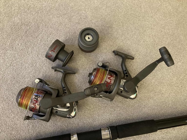 Sea fishing and reels for Sale Gumtree