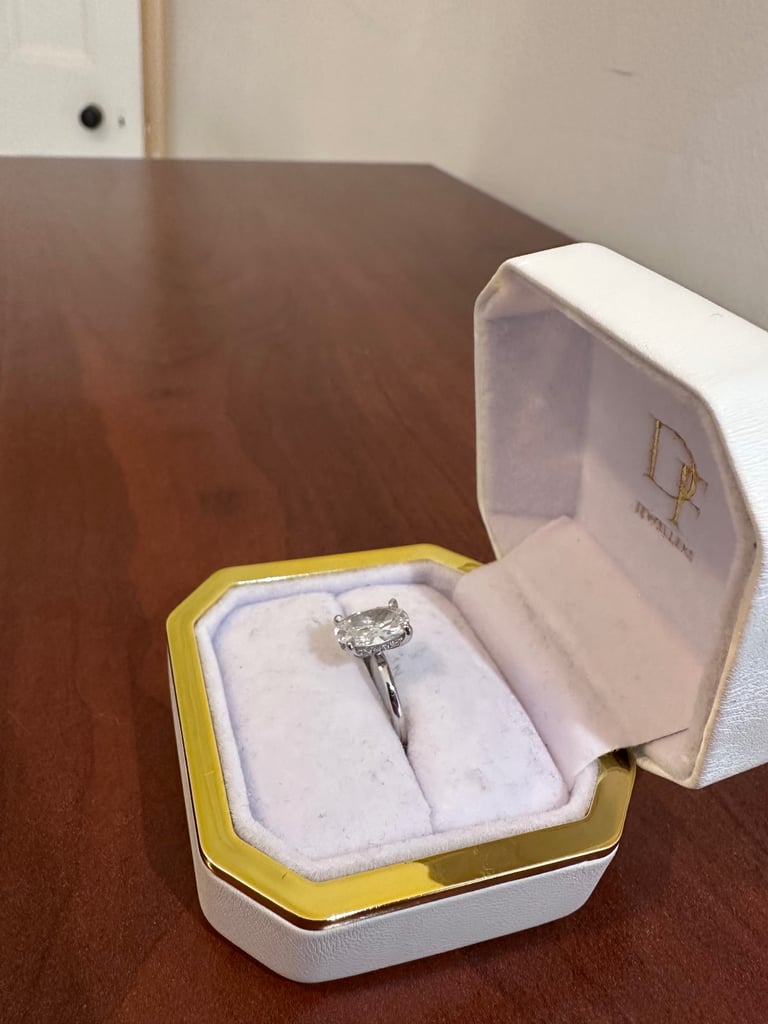 2.28ct Lab Grown Diamond Ring D VVS2 IGI Certified Platinum Oval -Austen & Blake