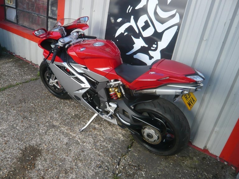 MV Agusta F4 1000R 2010 ITALIAN SUPER SPORTS BIKE PANAGALE V2 R 916 999 749 R SS