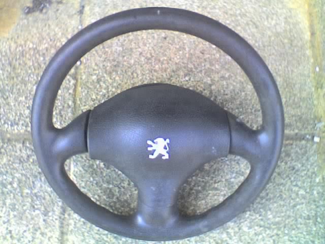 Breaking Silver Peugeot 206 2.0 HDi 2000 - STEERING WHEEL & AIRBAG - USED