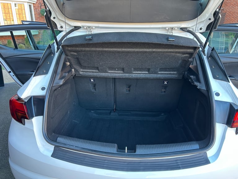 2016 Vauxhall Astra 1.4T 16V 150 SRi 5dr THE BEST YOU WILL SEE! LOW MILES! ULEZ! HATCHBACK Petrol...