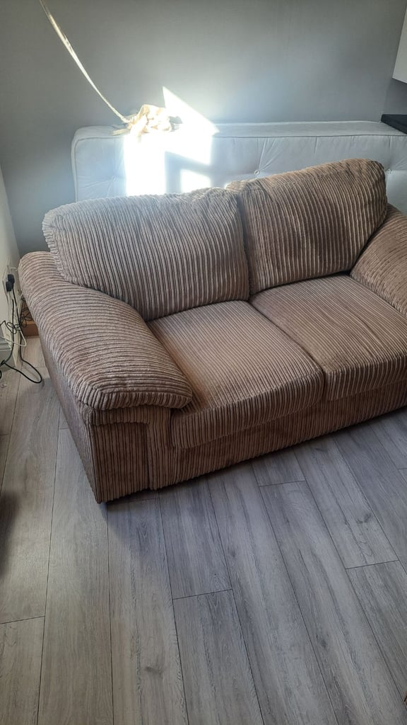 chesterfield sofa seater