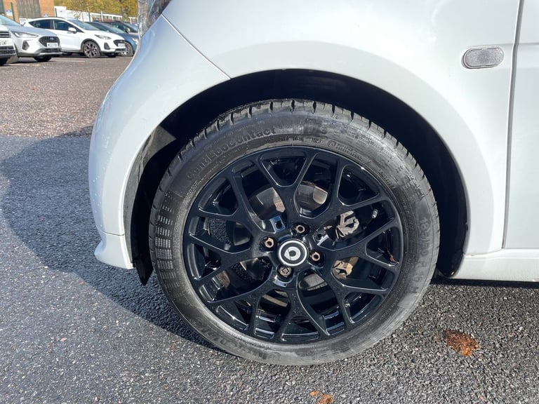 2019 smart fortwo 0.9 Turbo Urban Shadow Edition 2dr Auto COUPE PETROL Automatic