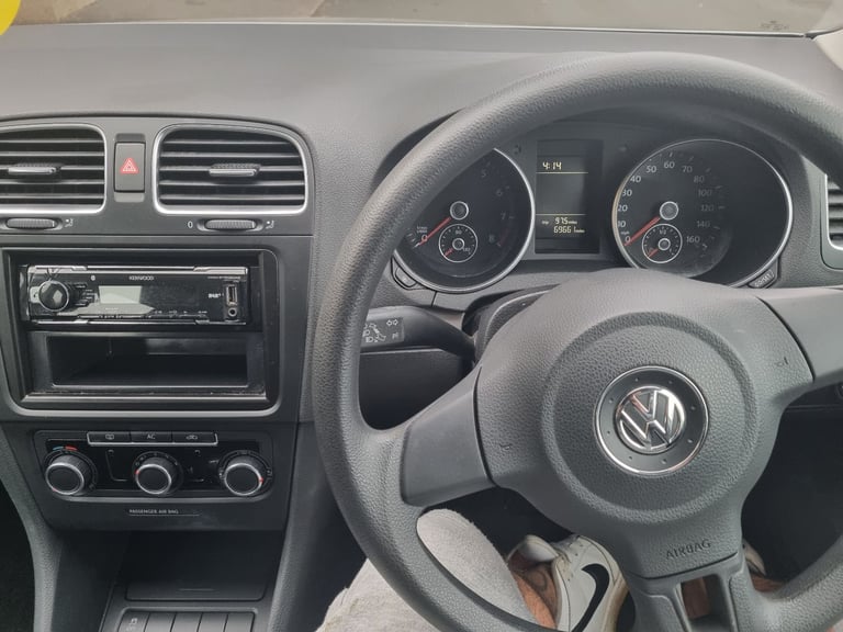 Volkswagen, GOLF, Hatchback, 2011, Manual, 1197 (cc), 5 doors 70K Miles