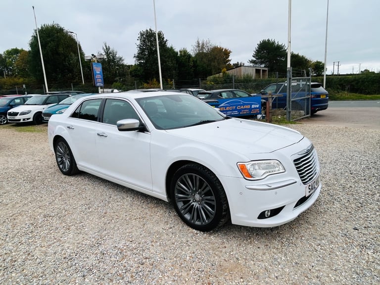 2012 Chrysler 300C 3.0 CRD V6 Executive Saloon 4dr Diesel Auto Euro 5 (236 bhp)