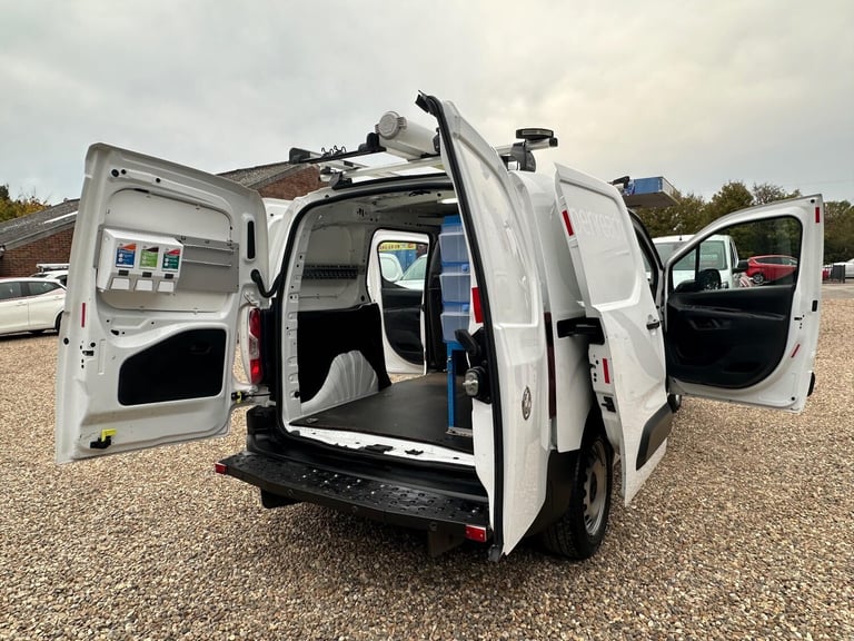 2019 Vauxhall Combo 1.6 Turbo D 2300 Edition L1 H1 Euro 6 (s/s) 4dr PANEL VAN Diesel Manual