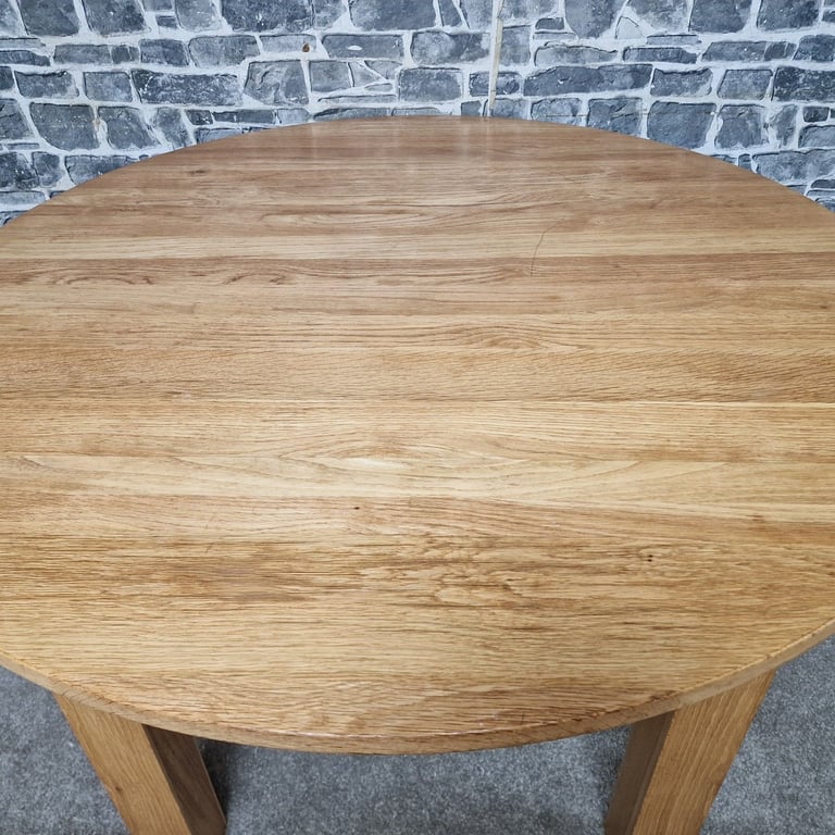 Solid Oak Round Dining Table