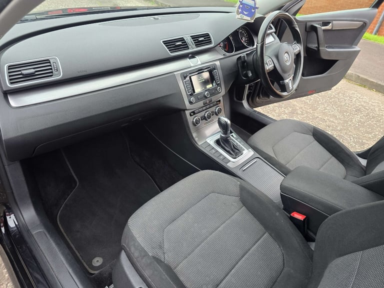 2013 Volkswagen Passat 2.0 TDI Bluemotion Tech Highline 4dr DSG SALOON DIESEL Automatic