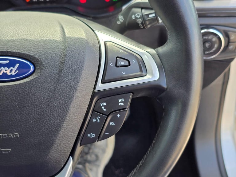 2019 Ford Mondeo 2.0 TiVCT Titanium Edition CVT Euro 6 (s/s) 4dr (18 inch alloys) Saloon Hybrid A...