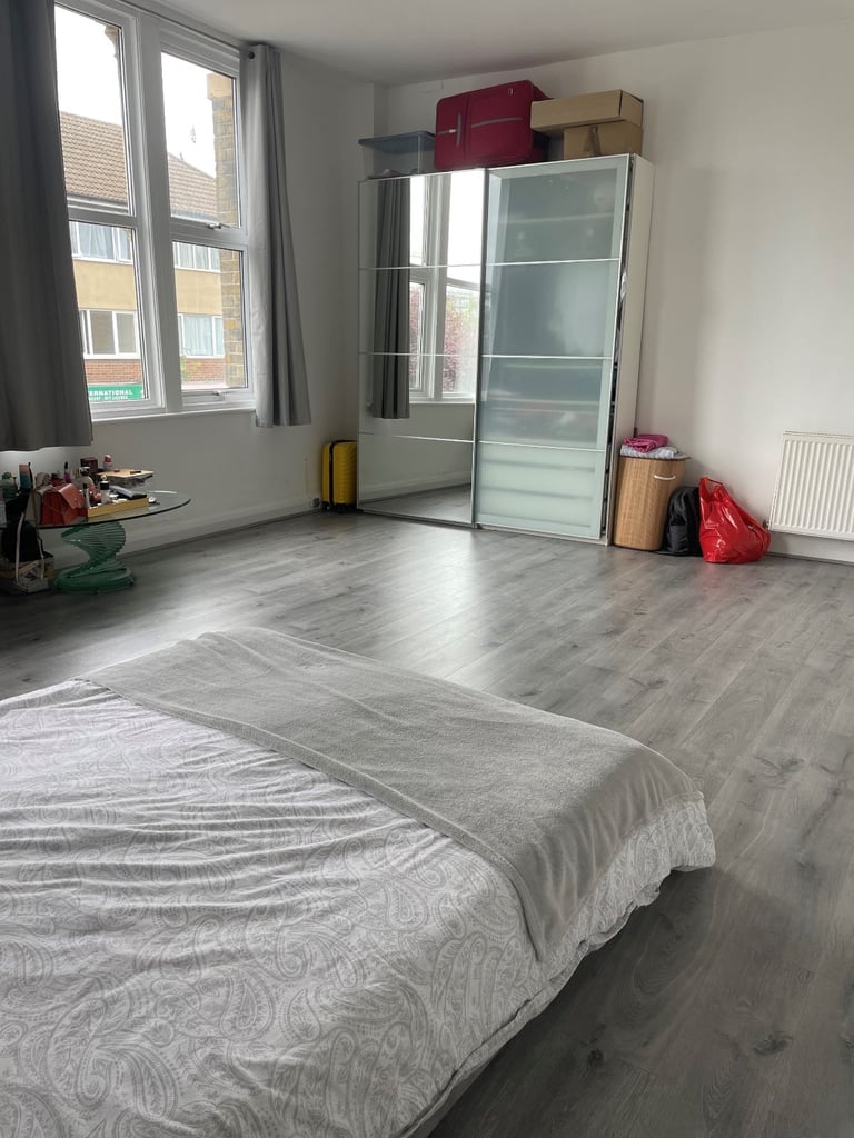 Brand new 3 double bedroom house for rent  in ENFIELD, ideally located by station and local shops