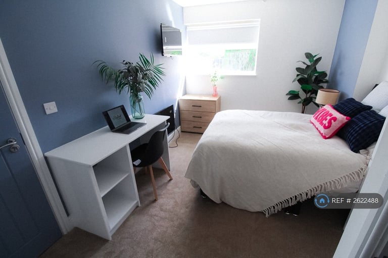 1 bedroom in High Street, Lutterworth, LE17 (#2622488)