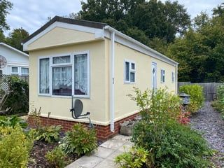image for Mobile park home, Static caravan for rent near Sevenoaks Kent