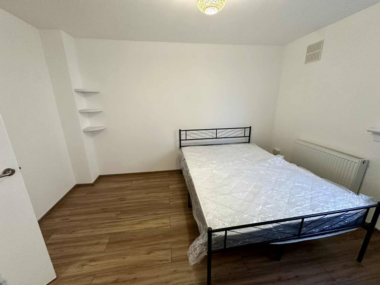 Partly Furnished 3-Bed Flat – Great Location