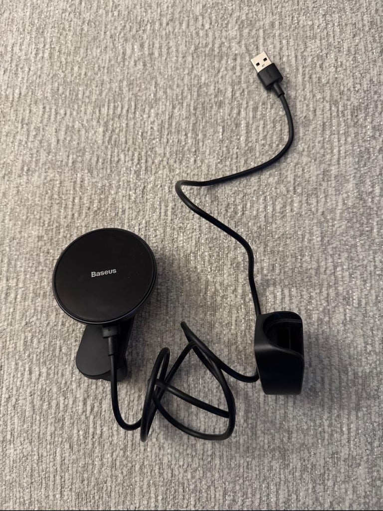 image for Magnetic car holder and wireless charger 