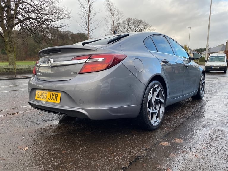 2016 Vauxhall Insignia 1.6 CDTi SRi Vx-line Nav 5dr [Start Stop] HATCHBACK Diesel Manual