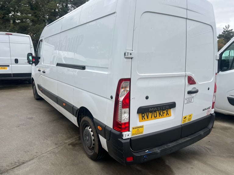 2020 Renault Master LM35 ENERGY dCi 150 Business Medium Roof Van PANEL VAN Diesel Manual
