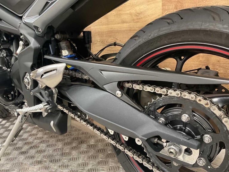Triumph Street Triple ABS