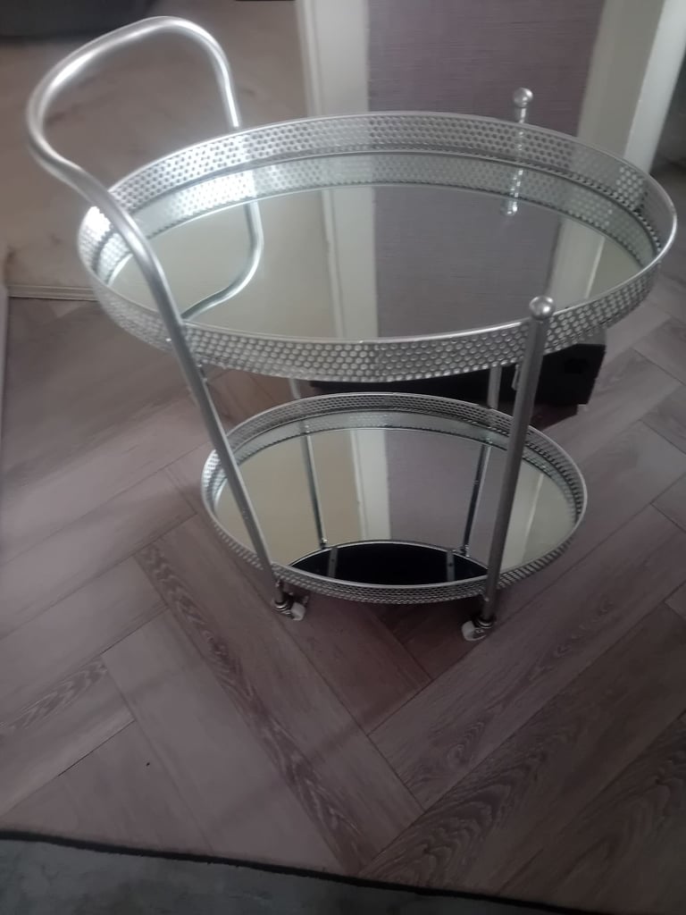 image for Chrohm drinks trolley