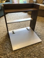 Desk, fold out, wall mounted 