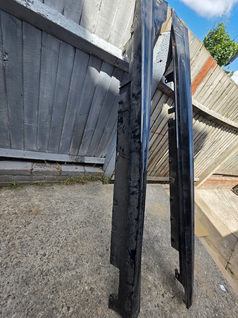 BMW 2 SERIES M235I F44 SINGLE SIDE SKIRT BREAKING PARTS 