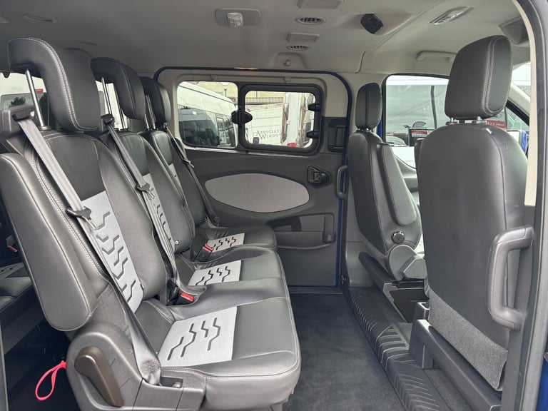 2018 Ford Tourneo Custom 2.0 TDCi 170ps sport Low Roof 8 Seater Titanium Minibus Diesel Manual