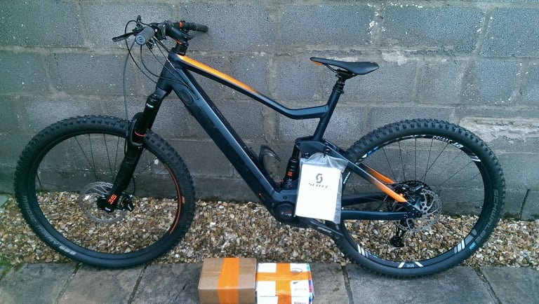 image for XL Scott Genius eRide 930 Electric Mountain Bike & 29 Inch DT Swiss HX 150 Rim Upgrade  