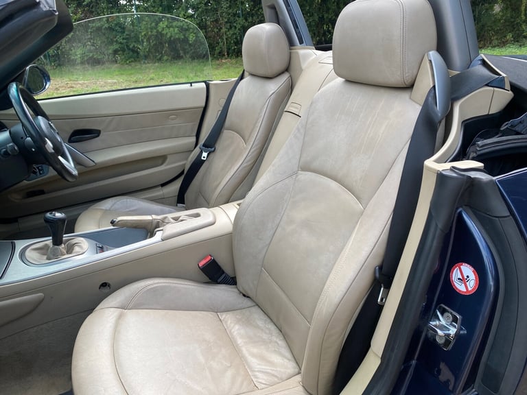 2004 BMW Z4 2.2i SE 2dr CONVERTIBLE Petrol Manual
