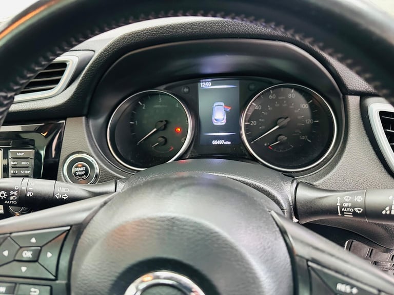 2018 Nissan Qashqai 1.5 dCi Tekna 5dr HATCHBACK DIESEL Manual