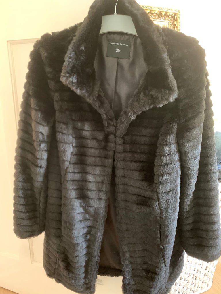 image for BLACK FAUX FUR 3/4 LENGTH COAT