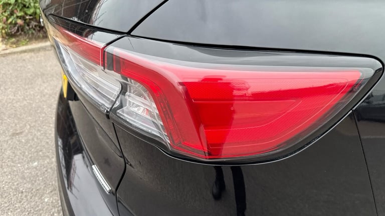  Ford Kuga 2.5 Duratec 14.4kWh ST-Line X Edition SUV 5dr Petrol Plug-in Hybrid CVT Eur Petrol/Ele...