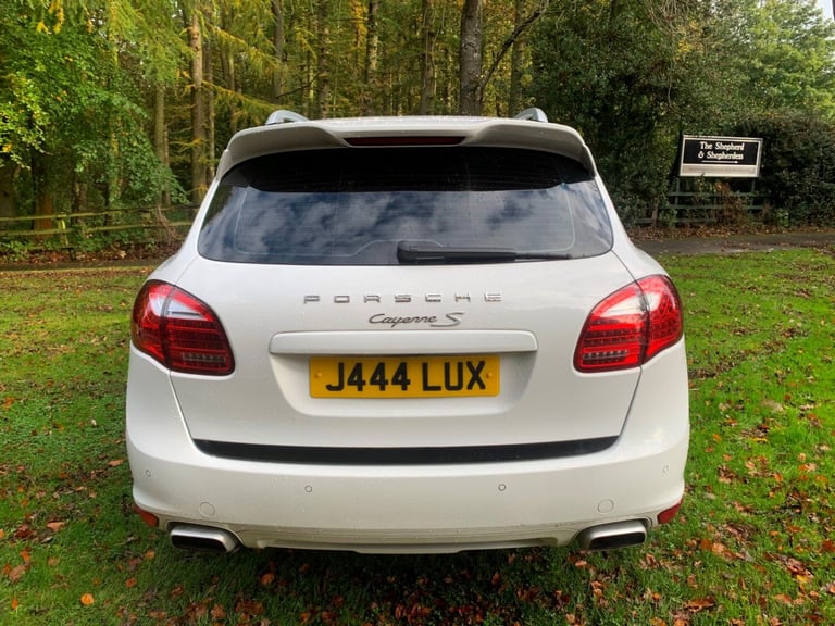 PORSCHE CAYENNE D V6 TIPTRONIC White Auto Diesel, 2013