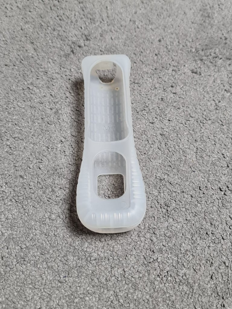 Nintendo Wii Remote & Wired Nunchuck