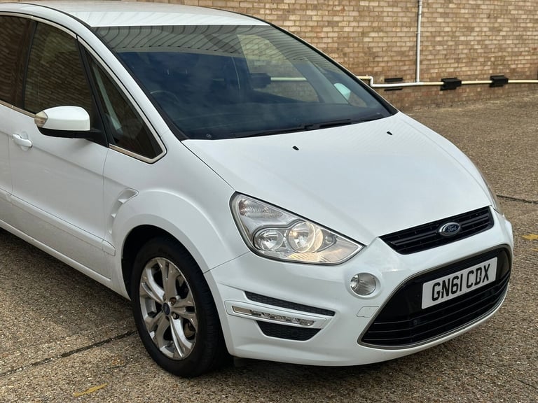 2011 Ford S-Max 2.0 TDCi 140 Titanium 5dr MPV Diesel Manual