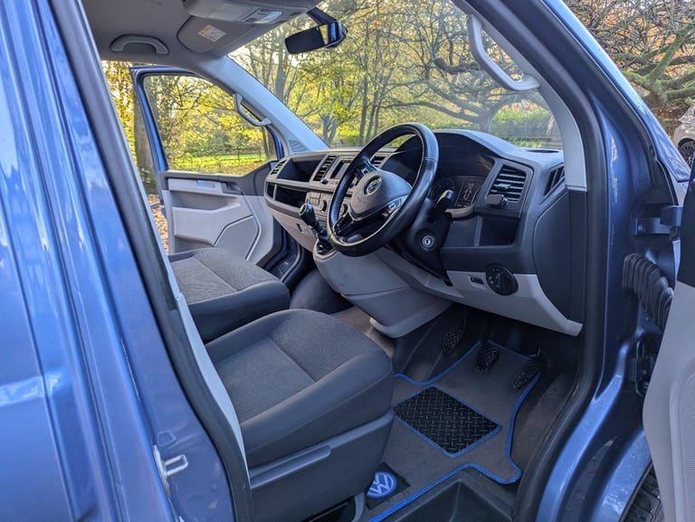 VW Transporter T6 Campervan T28
