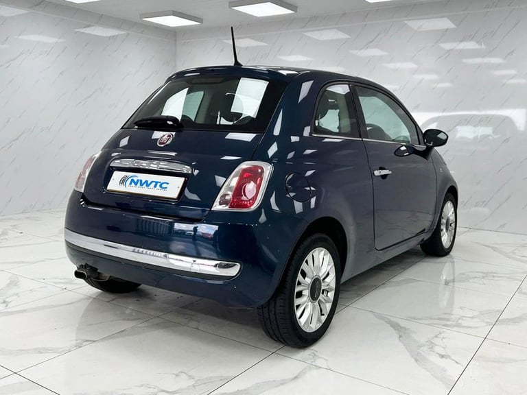 2014 Fiat 500 1.2 Lounge Hatchback 3dr Petrol Manual Euro 6 (s/s) (69 bhp) 8X SERVICES Hatchback ...