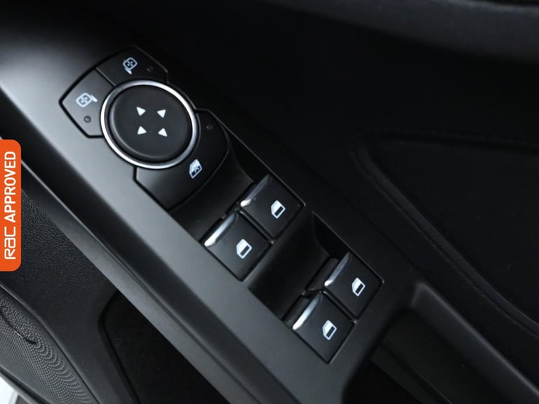 2019 Ford Focus 1.0T EcoBoost ST-Line Hatchback 5dr Petrol Manual Euro 6 (s/s) (125 ps) Hatchback...