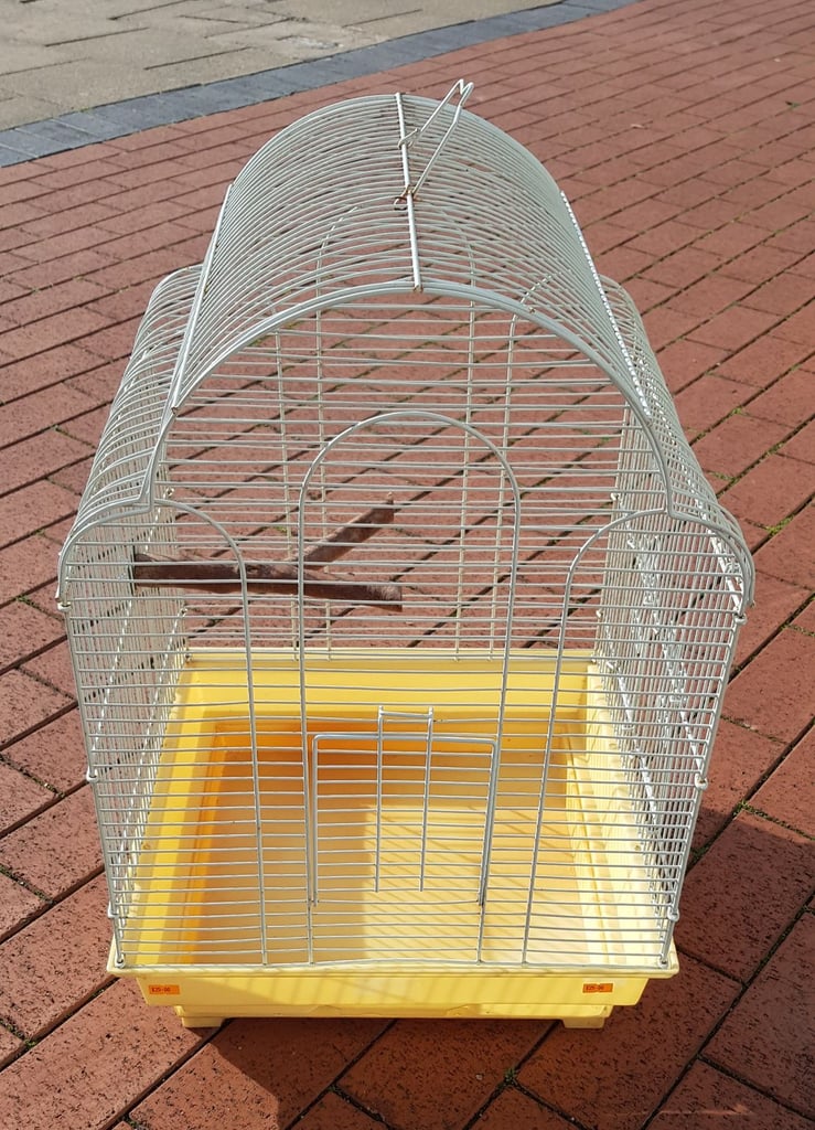 Pre-owned Small Bird Cage
