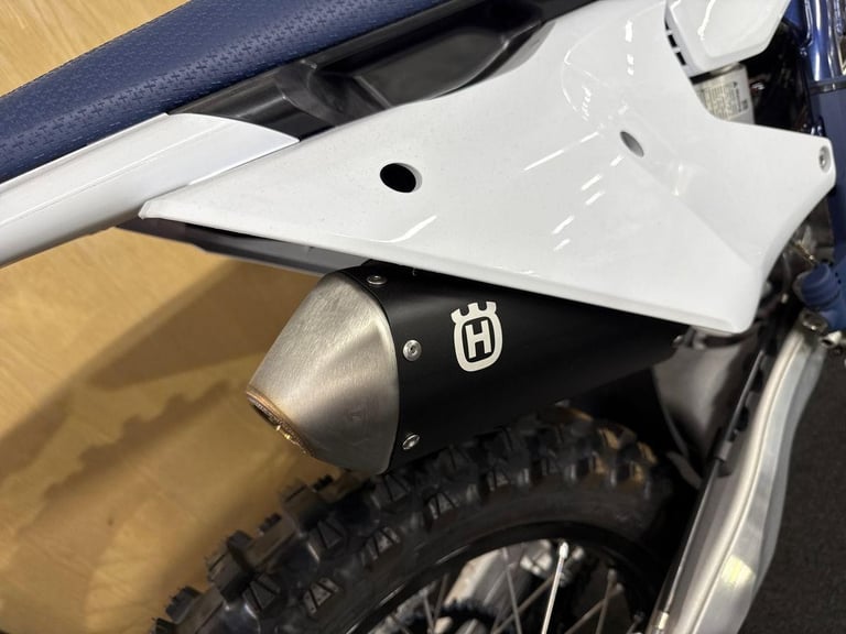 2025 Husqvarna Offroad Motorcross TC 250 Petrol white 5 Speed