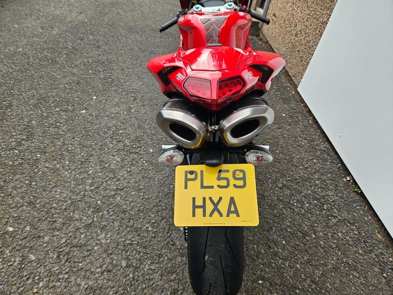 Ducati 1198s perfect example 