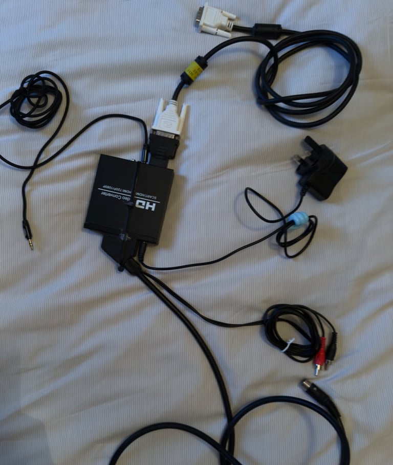 HUGE & RARE ATARI 1040 STE BUNDLE (VGC) inc. Games, LCD Monitor, Joysticks etc.