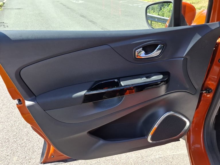 2014 Renault Captur 0.9 TCe ENERGY Dynamique MediaNav SUV 5dr Petrol Manual Euro 5 (s/s) (90 ps H...