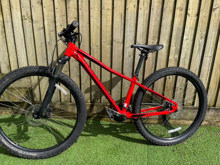 Specialised Rockhopper 27.5 