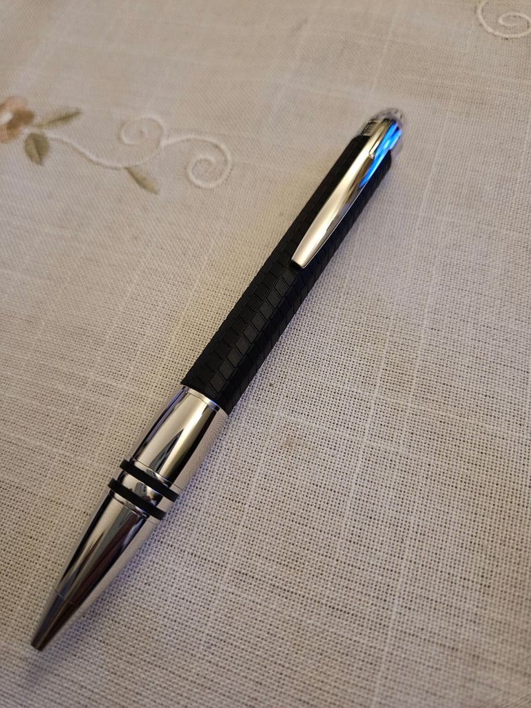 image for Montblanc - ballpoint Starwalker Carbon