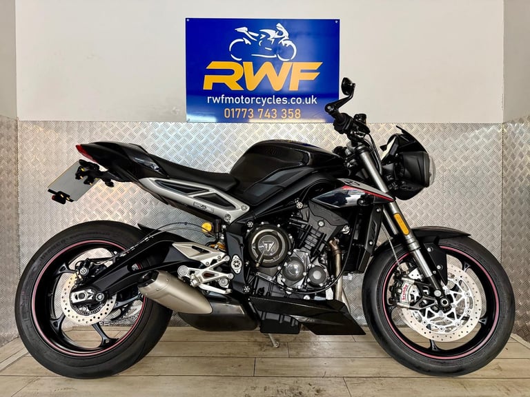 image for TRIUMPH STREET TRIPLE RS 765, 2018, ONLY 1 OWNER & 911 MILES!! FSH, SUPERB COND