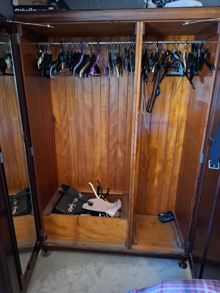 image for Sturdy wardrobe 