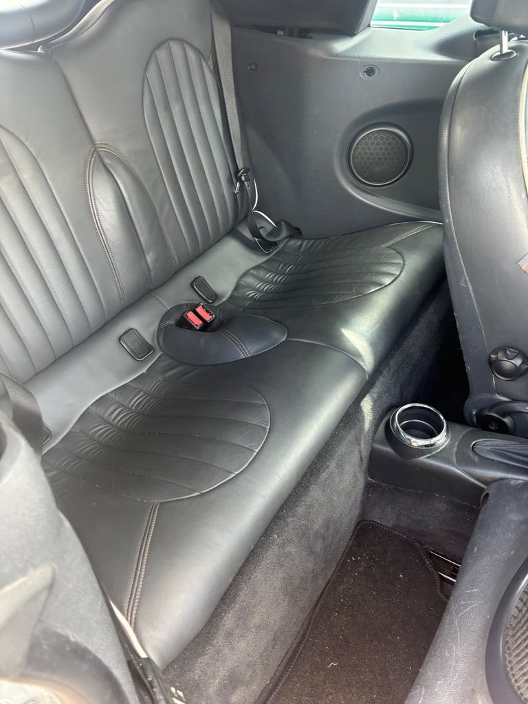 Mini, CONVERTIBLE, Convertible, 2008, Manual, 1598 (cc), 2 doors